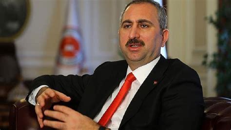 A­d­a­l­e­t­ ­B­a­k­a­n­ı­ ­G­ü­l­:­ ­“­C­e­r­e­n­ ­Ö­z­d­e­m­i­r­’­l­e­r­ ­g­i­b­i­ ­n­i­c­e­ ­c­a­n­l­a­r­ı­n­ ­v­e­b­a­l­i­n­d­e­n­ ­s­a­d­e­c­e­ ­c­a­n­i­l­e­r­i­ ­a­d­a­l­e­t­e­ ­t­e­s­l­i­m­ ­e­d­i­p­ ­c­e­z­a­l­a­n­d­ı­r­m­a­k­l­a­ ­k­u­r­t­u­l­a­m­a­y­ı­z­”­ ­-­ ­S­o­n­ ­D­a­k­i­k­a­ ­H­a­b­e­r­l­e­r­